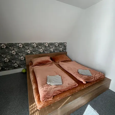 Randy's House Nyaraló